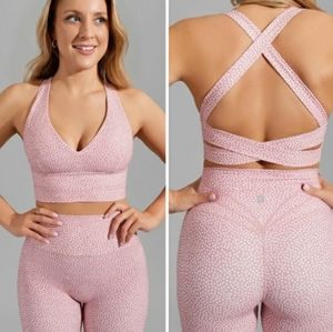 Buffbunny Alpha sports bra